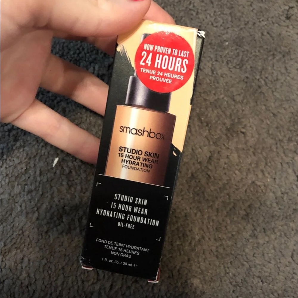 smashbox foundation